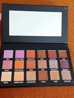 KAB Cosmetics Day+Night Eyeshadow Palette